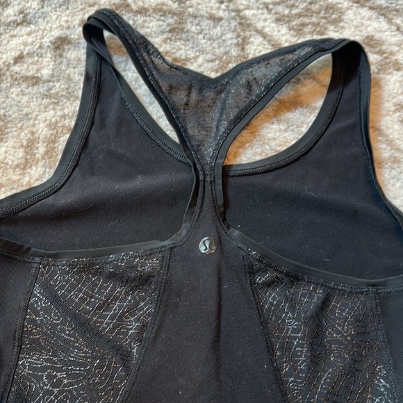 Lululemon tank - Picture 3 of 3